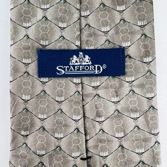 Stafford Taupe Scale Design Necktie Tie 100% Imported Silk - Picture 4 of 5